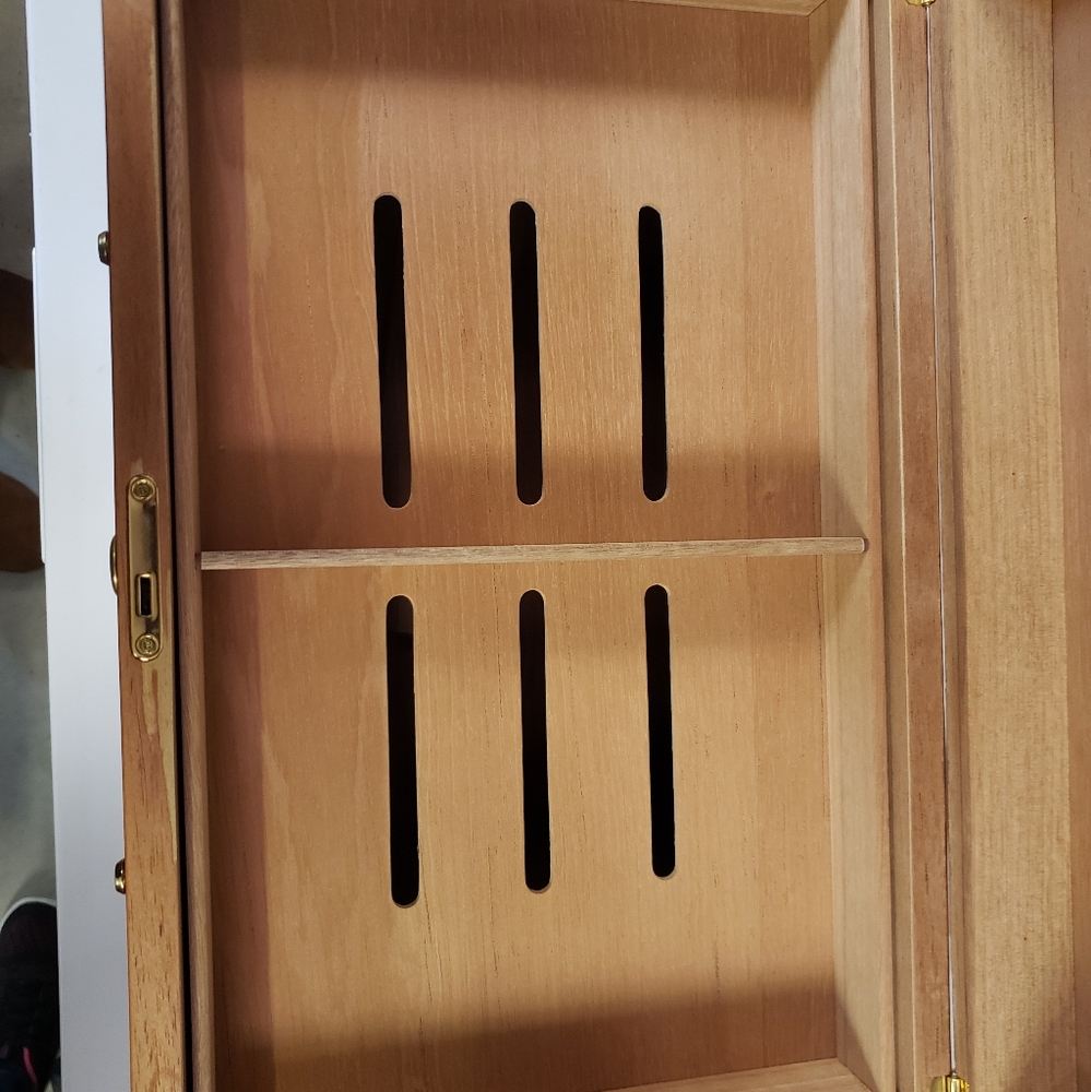 Humidor - Picture 3 of 6